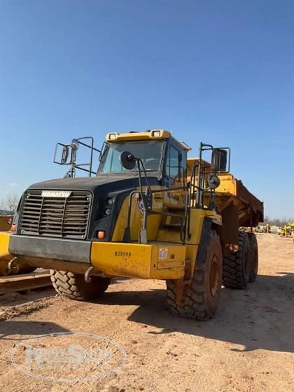 Used Komatsu Dump truck in yard for Sale